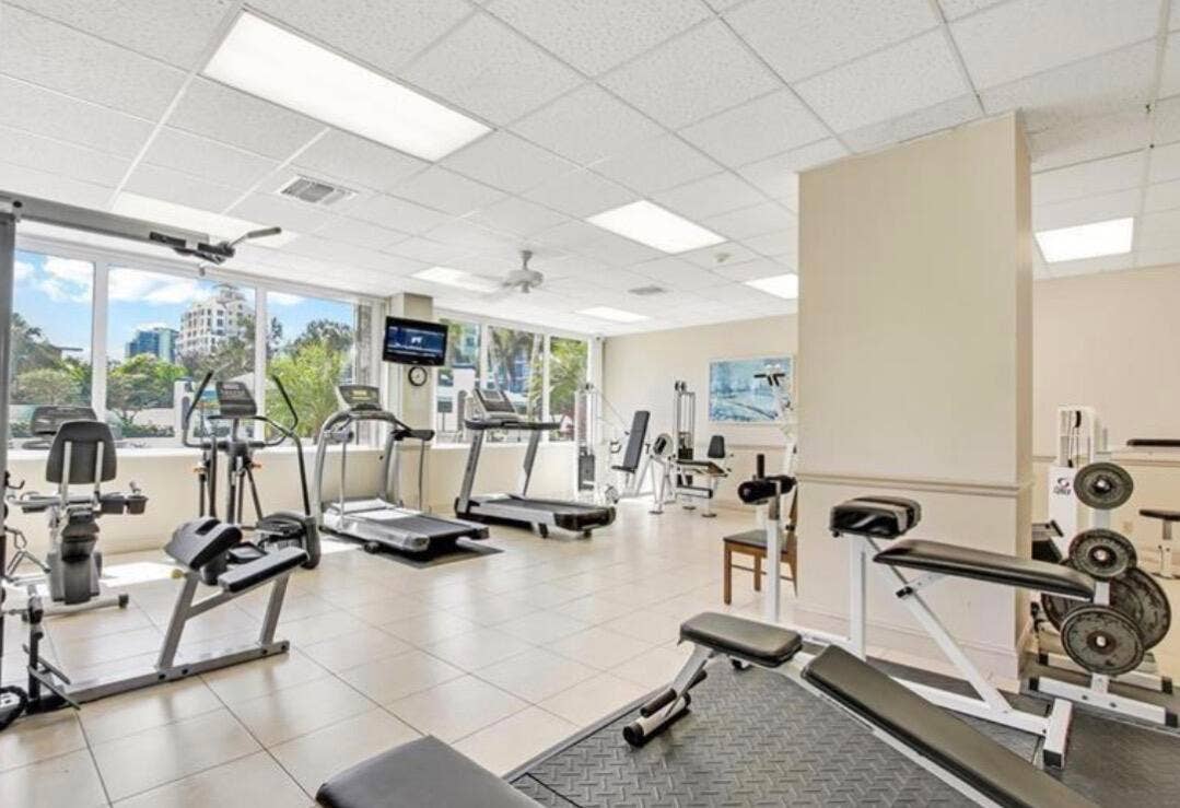 336 N BIRCH Road, #10C, Fort Lauderdale, Fort Lauderdale, FL 33304 IMG_0433