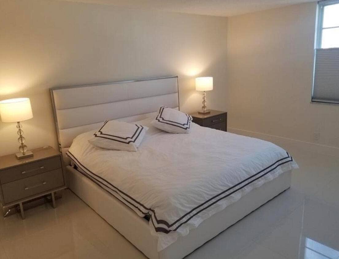 336 N BIRCH Road, #10C, Fort Lauderdale, Fort Lauderdale, FL 33304 IMG_0427