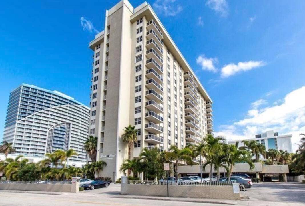 336 N BIRCH Road, #10C, Fort Lauderdale, Fort Lauderdale, FL 33304 IMG_0435