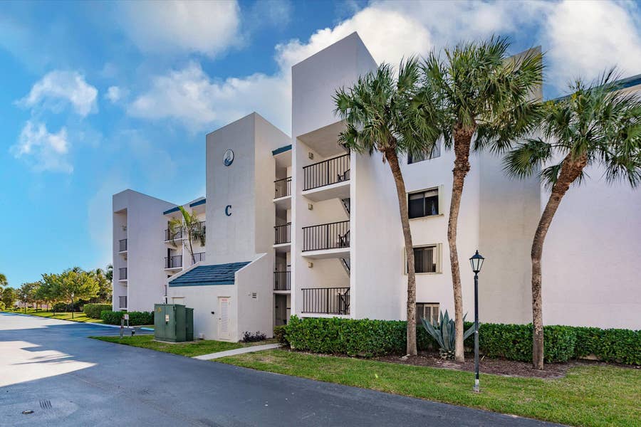 Property photo for 1605 S US HIGHWAY 1, #C104, Jupiter, FL