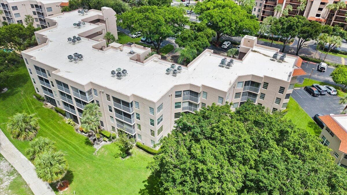 1831 Sabal Palm Drive, #403, Davie, FL 33324 31-DJI_20260831141213_0031_D