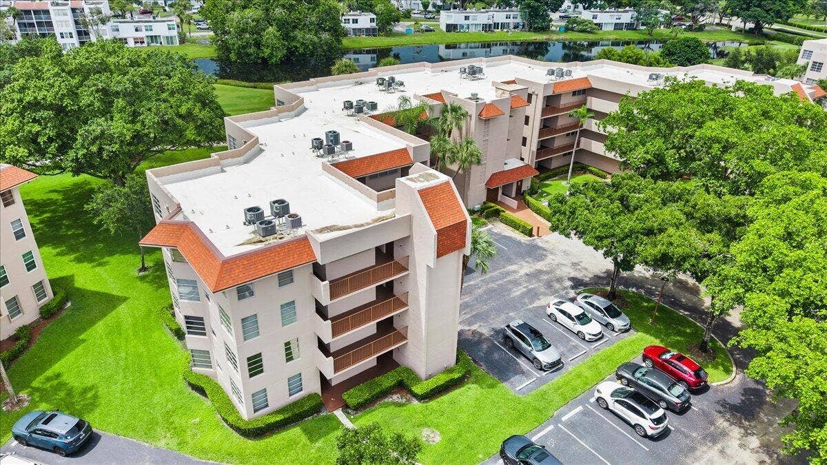 1831 Sabal Palm Drive, #403, Davie, FL 33324 38-DJI_20260831140947_0990_D