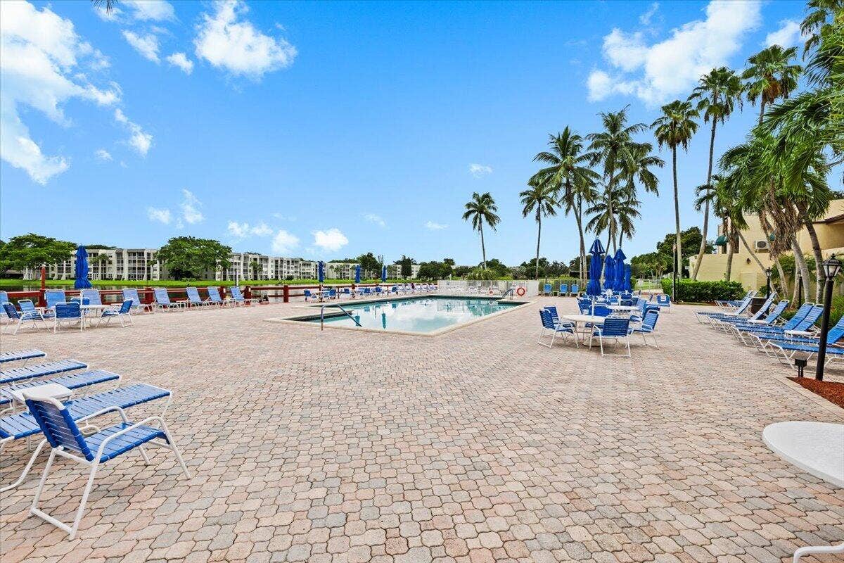 1831 Sabal Palm Drive, #403, Davie, FL 33324 42-424A5504
