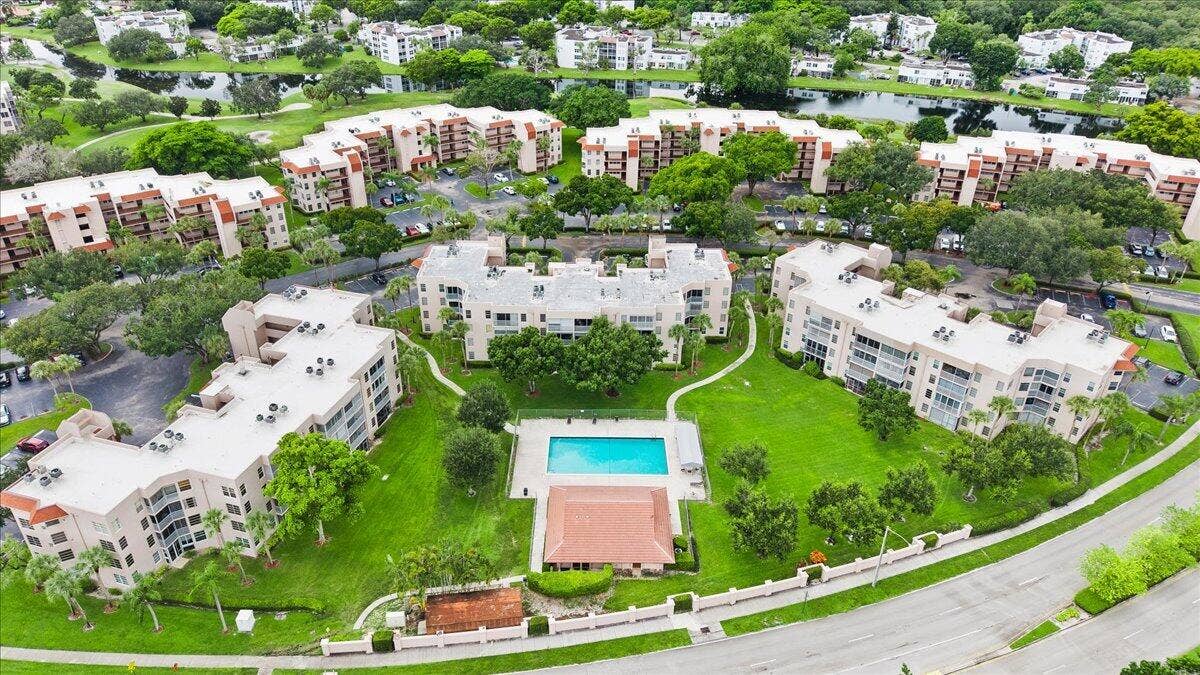 1831 Sabal Palm Drive, #403, Davie, FL 33324 34-DJI_20260831144810_0041_D