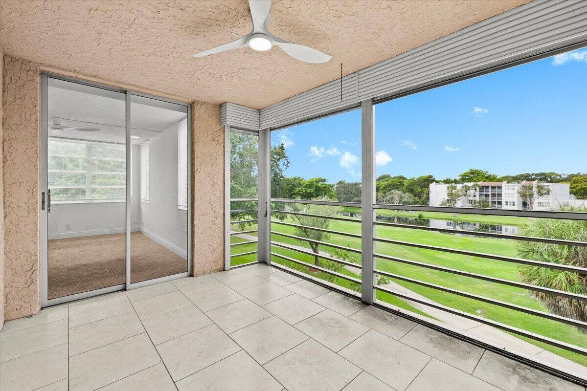 1831 Sabal Palm Drive, #403, Davie, FL 33324 13-424A5340