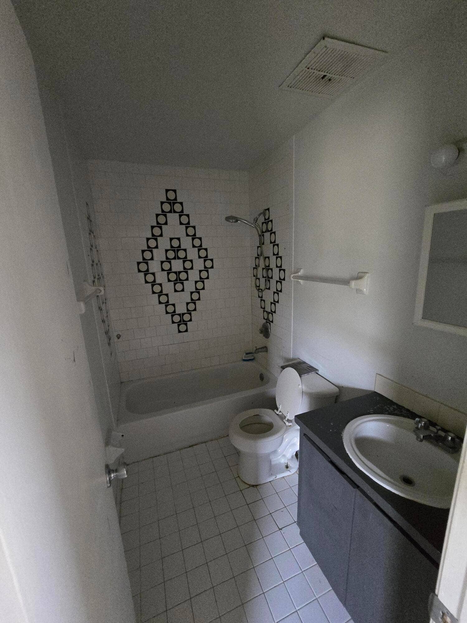 11101 Royal Palm Boulevard, #213, Coral Springs, FL 33065 main bathroom