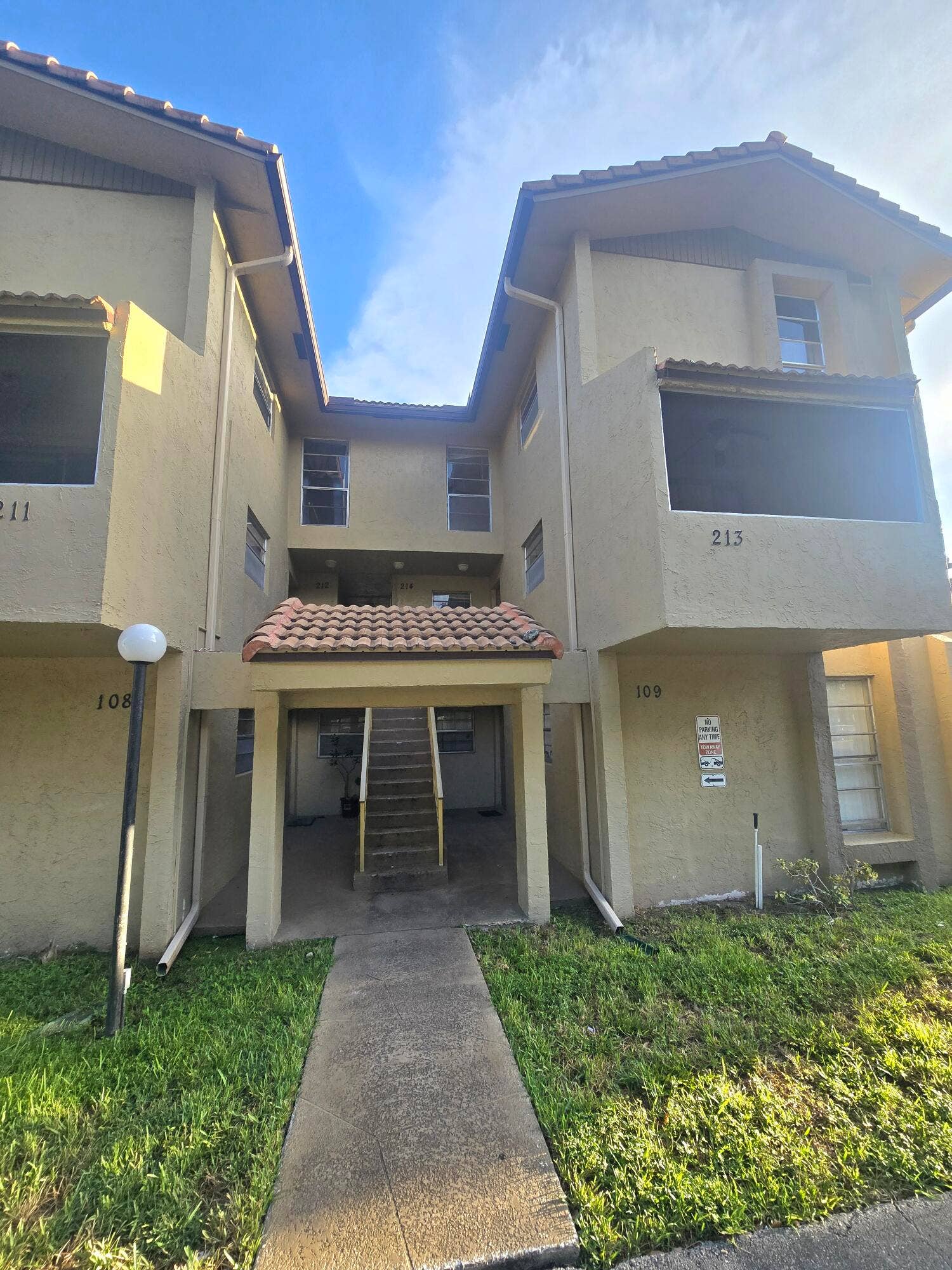 11101 Royal Palm Boulevard, #213, Coral Springs, FL 33065 Exterior view 2