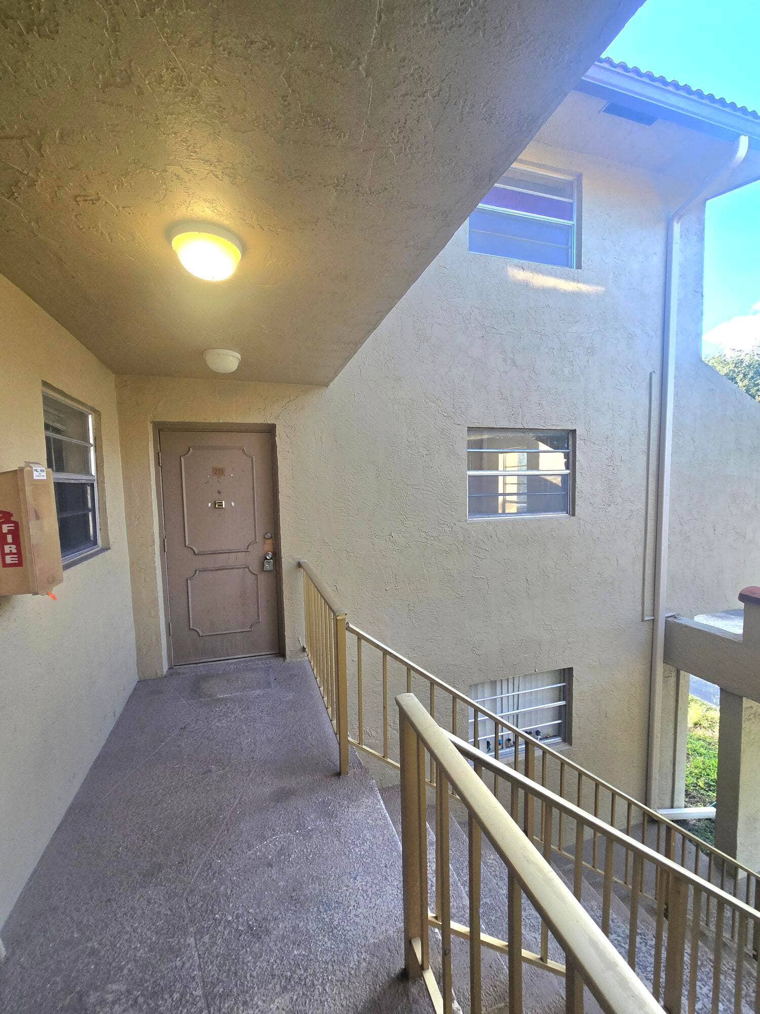 11101 Royal Palm Boulevard, #213, Coral Springs, FL 33065 catwalk view