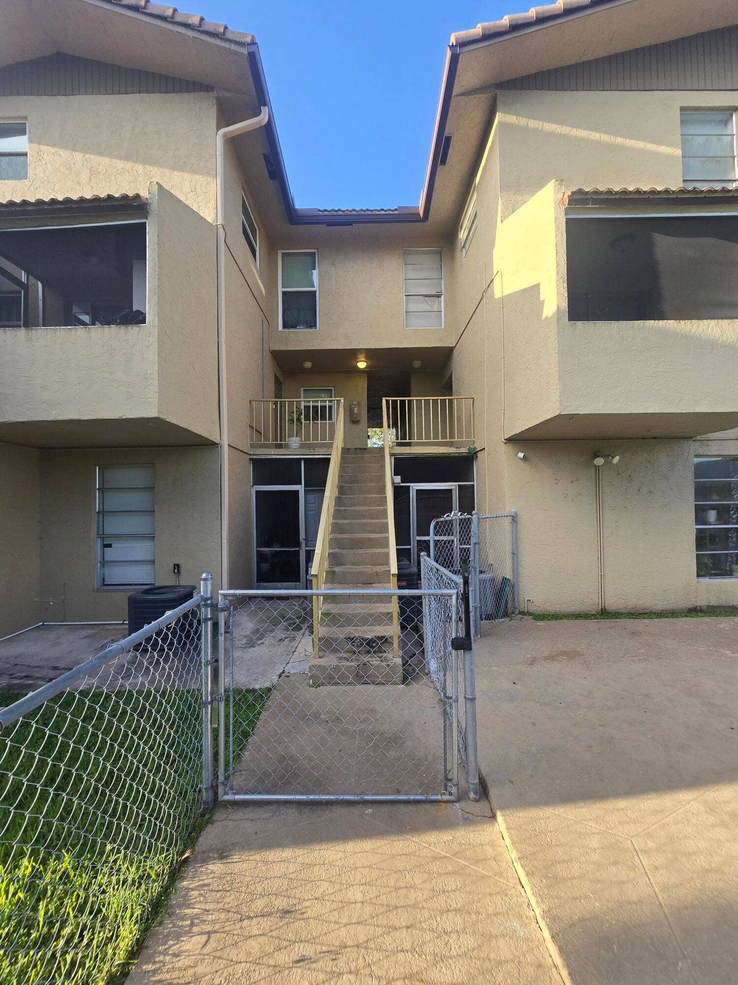 11101 Royal Palm Boulevard, #213, Coral Springs, FL 33065 rear exterior