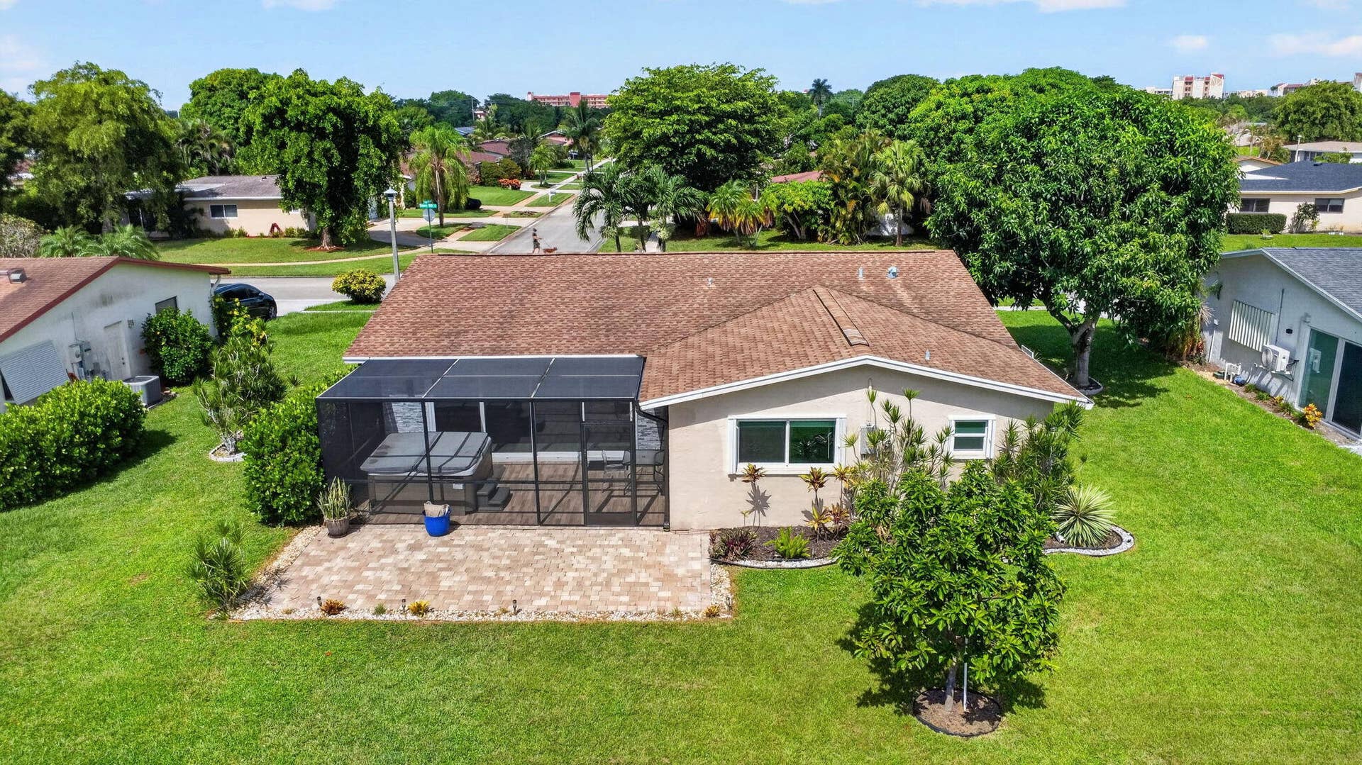 14624 Country Side Lane, Delray Beach, FL 33484 72-web-or-mls-DJI_0506