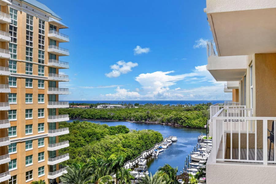 Property photo for 625 Casa Loma Boulevard, #1009, Boynton Beach, FL