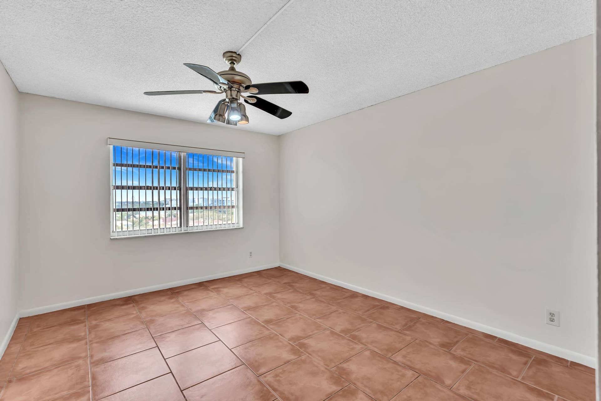 900 NE 18th Avenue, #803, Fort Lauderdale, FL 33304 FPP00441