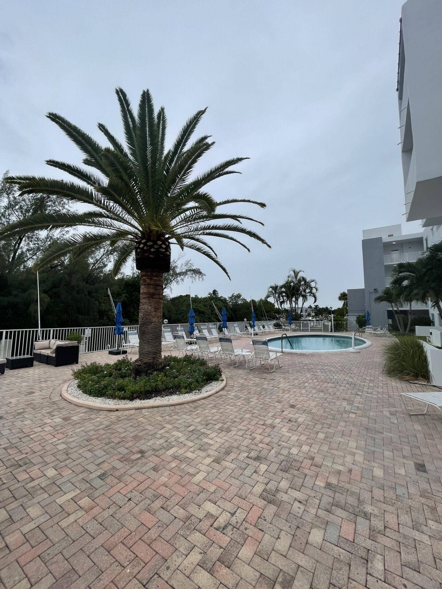 2840 NE 14TH ST Causeway, #203A, Pompano Beach, FL 33062 Pool 2840 NE