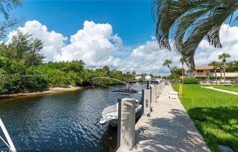 2840 NE 14TH ST Causeway, #203A, Pompano Beach, FL 33062 IMG_3738