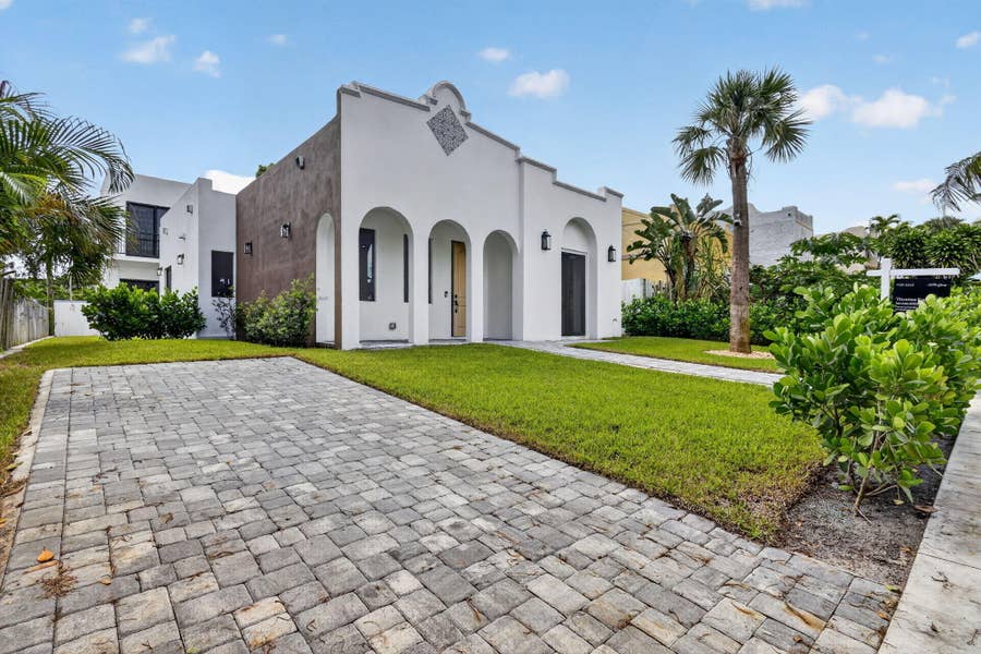 Property photo for 810 34th Street, West Palm Beach, FL