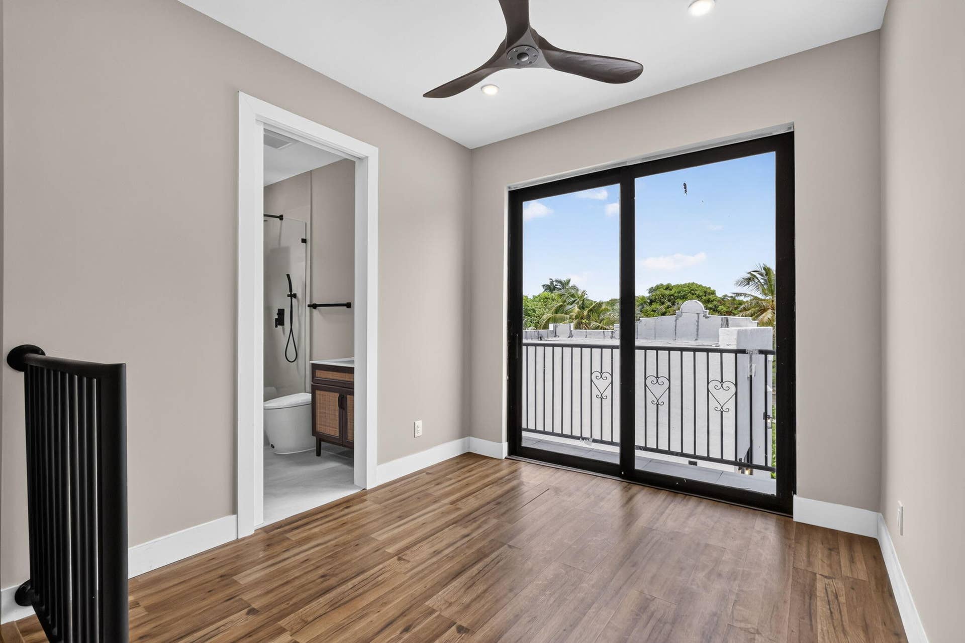 810 34th Street, West Palm Beach, FL 33407 50-web-or-mls-099__14A4779