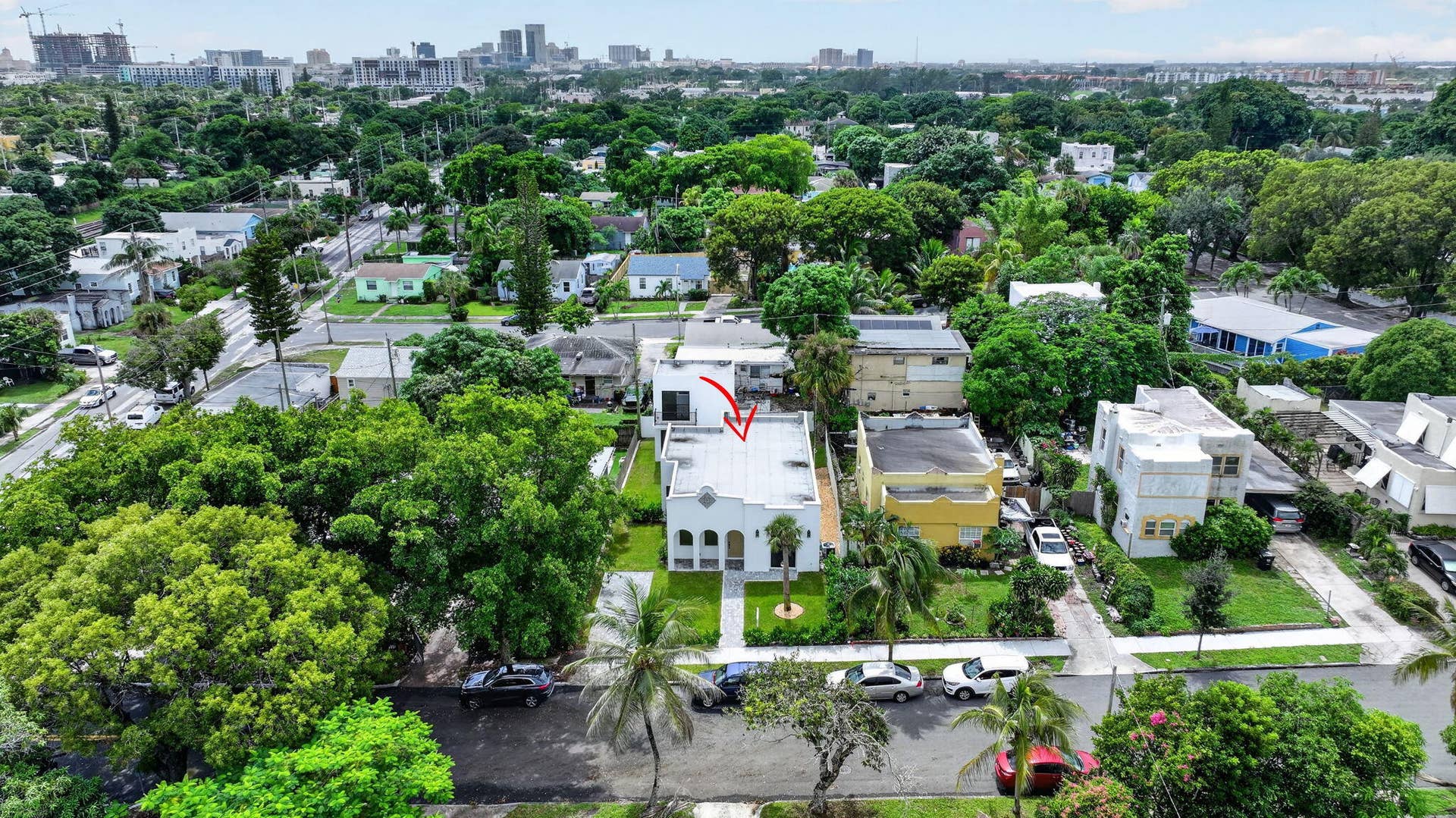 810 34th Street, West Palm Beach, FL 33407 58-web-or-mls-109_DJI_20261002130158_016