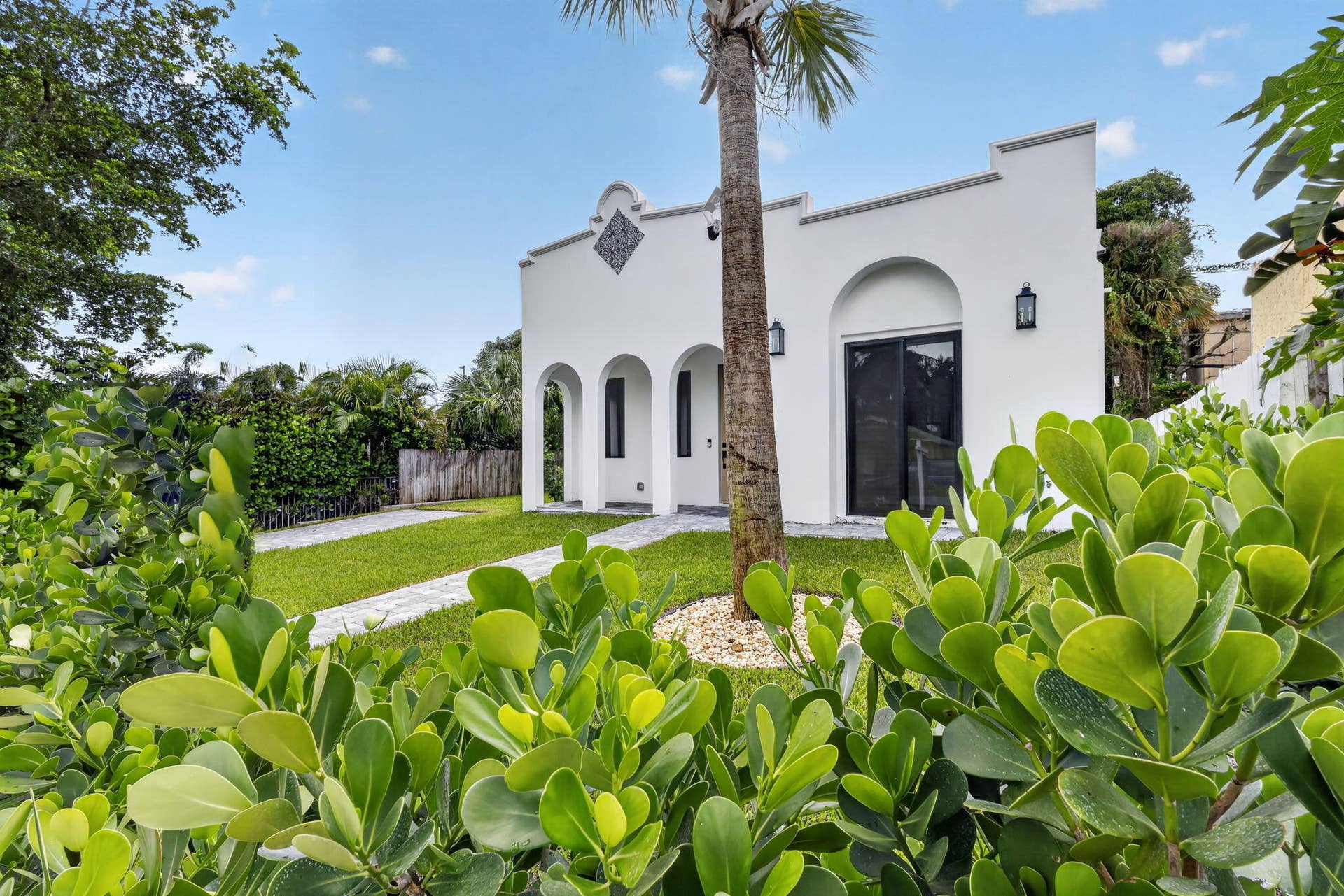 810 34th Street, West Palm Beach, FL 33407 3-web-or-mls-075__14A4719