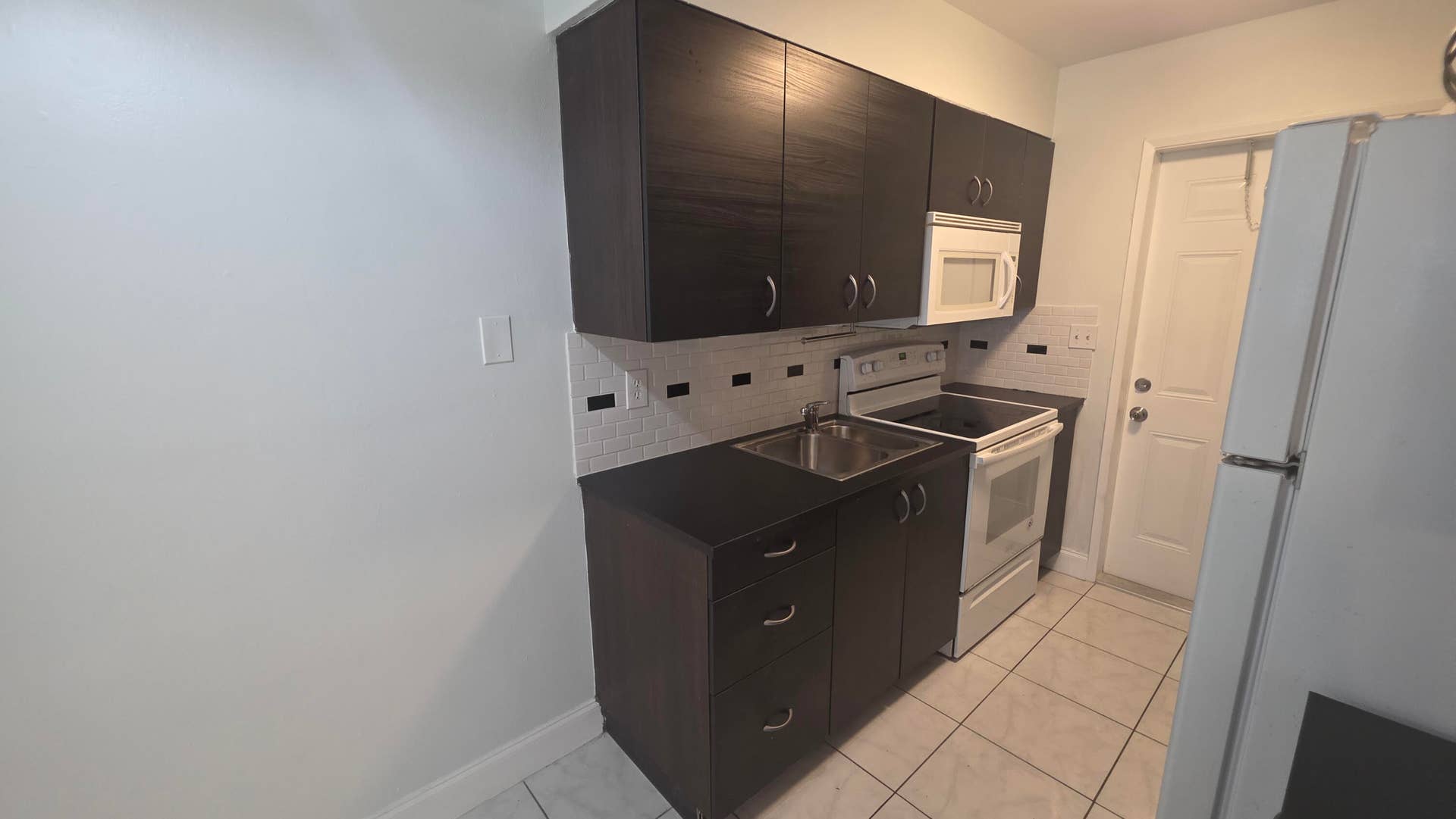 4421 POINCIANA Street, #2, Lauderdale By The Sea, FL 33308 unnamed (4)