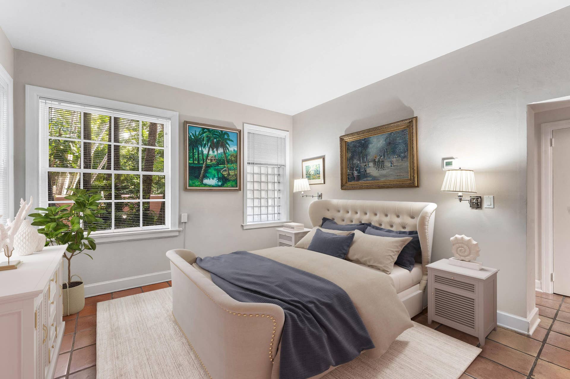 215 PHIPPS Plaza, #2, Palm Beach, FL 33480 021 Primary bedroom