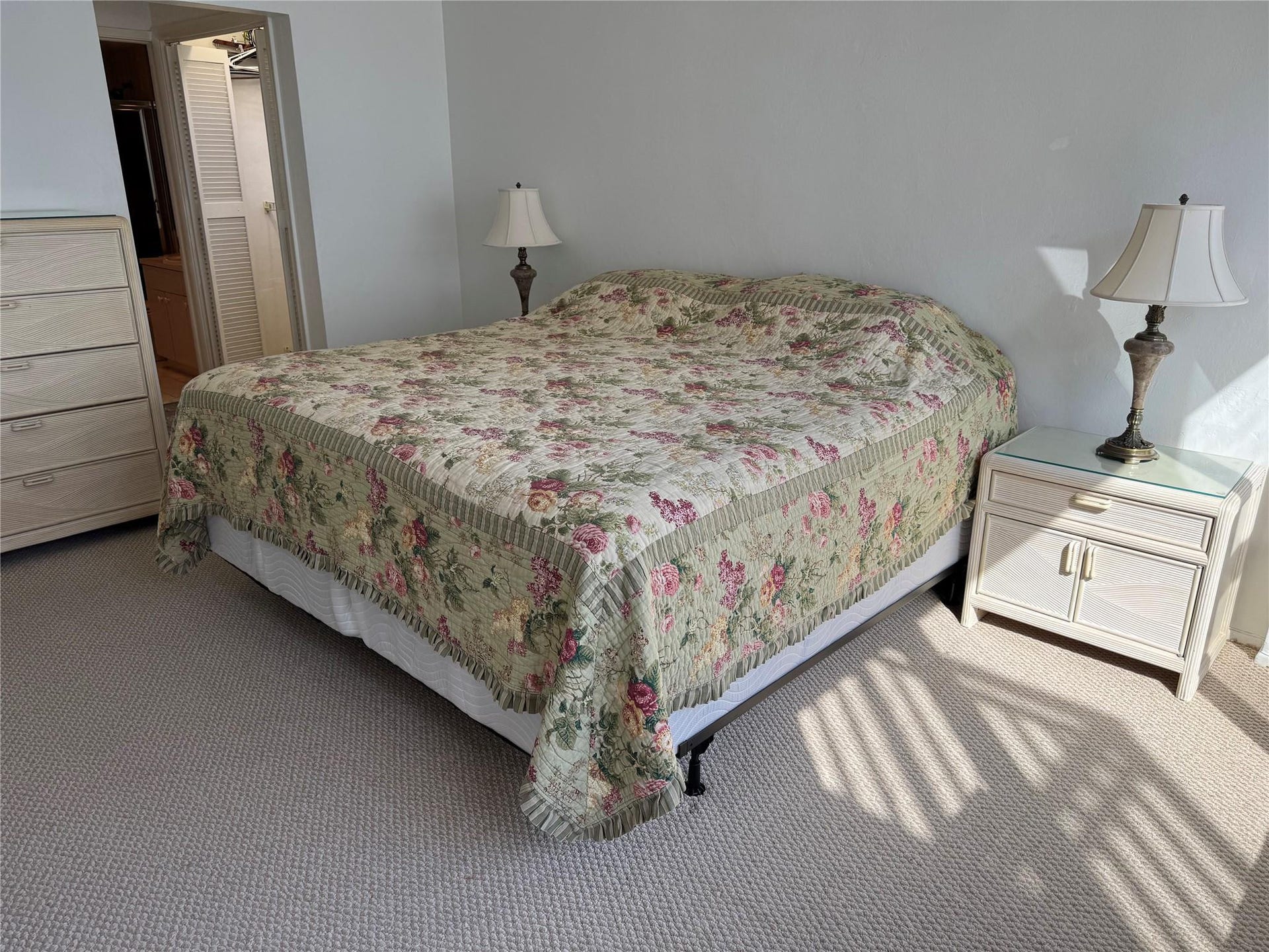 3800 GALT OCEAN Drive, #1508, Fort Lauderdale, Fort Lauderdale, FL 33308 Carpeted flooring, painted walls, and built-in closet with louvered doors