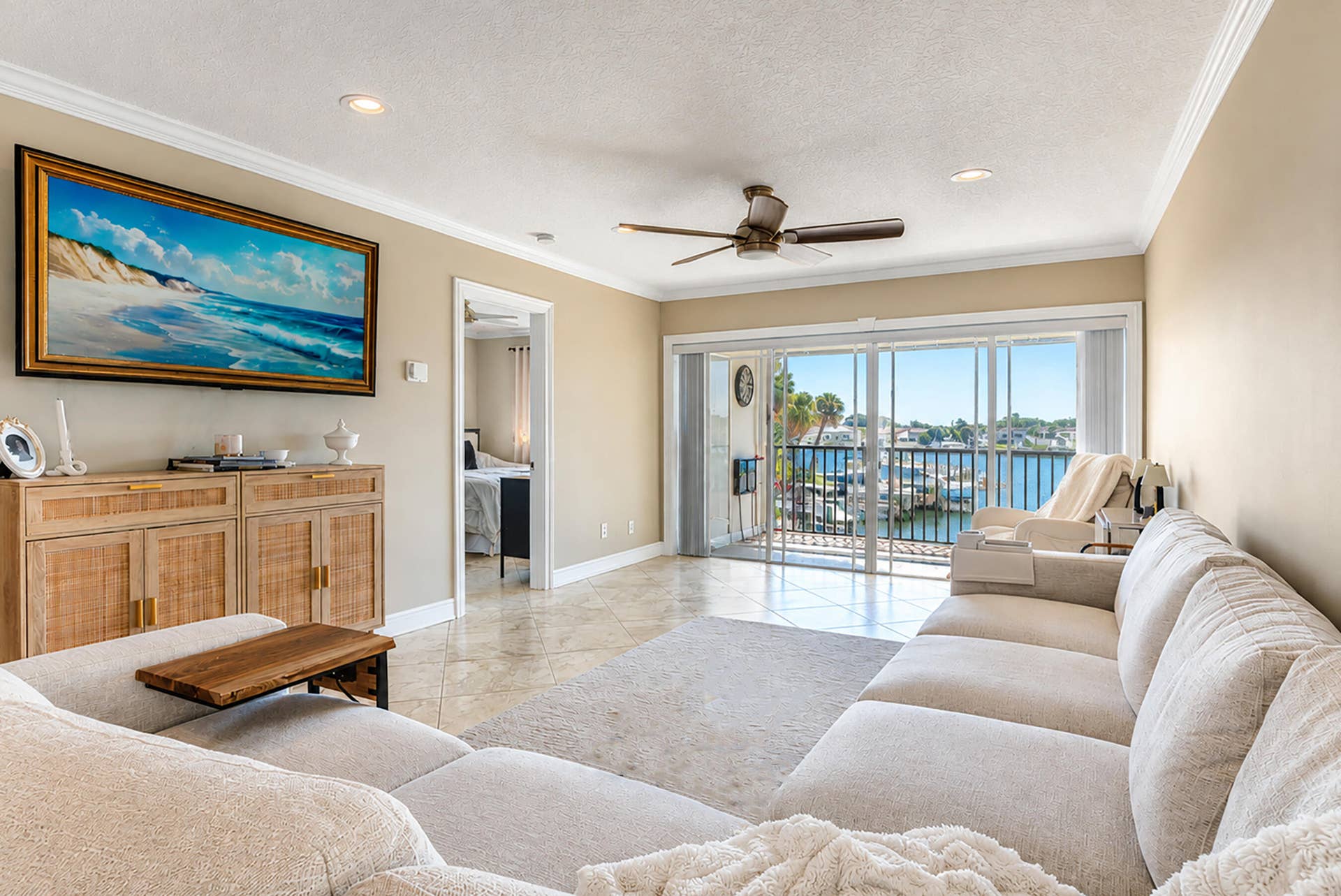 326 Northlake Drive, #201, North Palm Beach, FL 33408 DSC06861