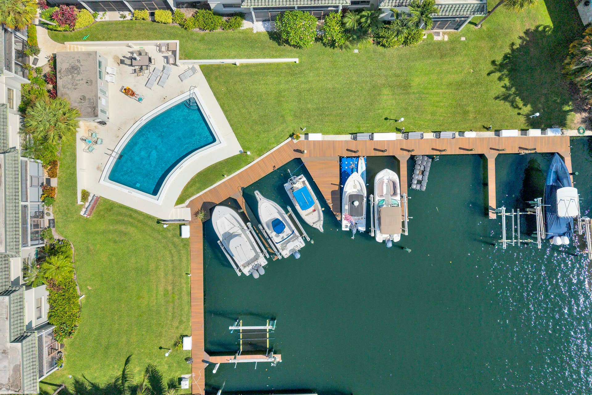 326 Northlake Drive, #201, North Palm Beach, FL 33408 DJI_0023