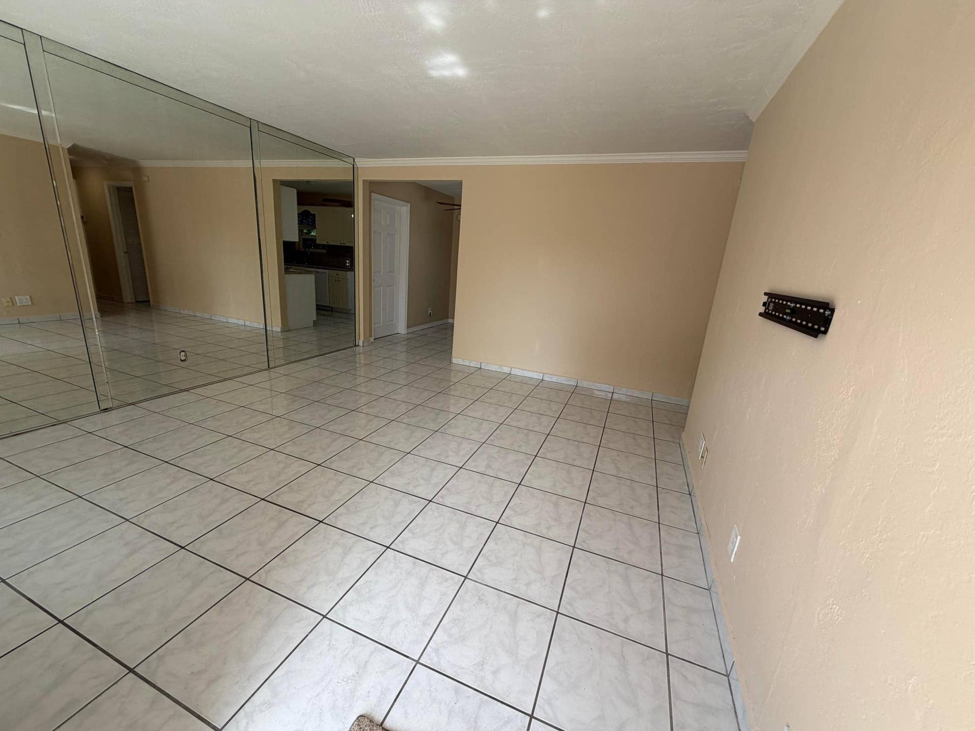 4852 SW 44TH Terrace, Dania Beach, FL 33314 IMG_0345
