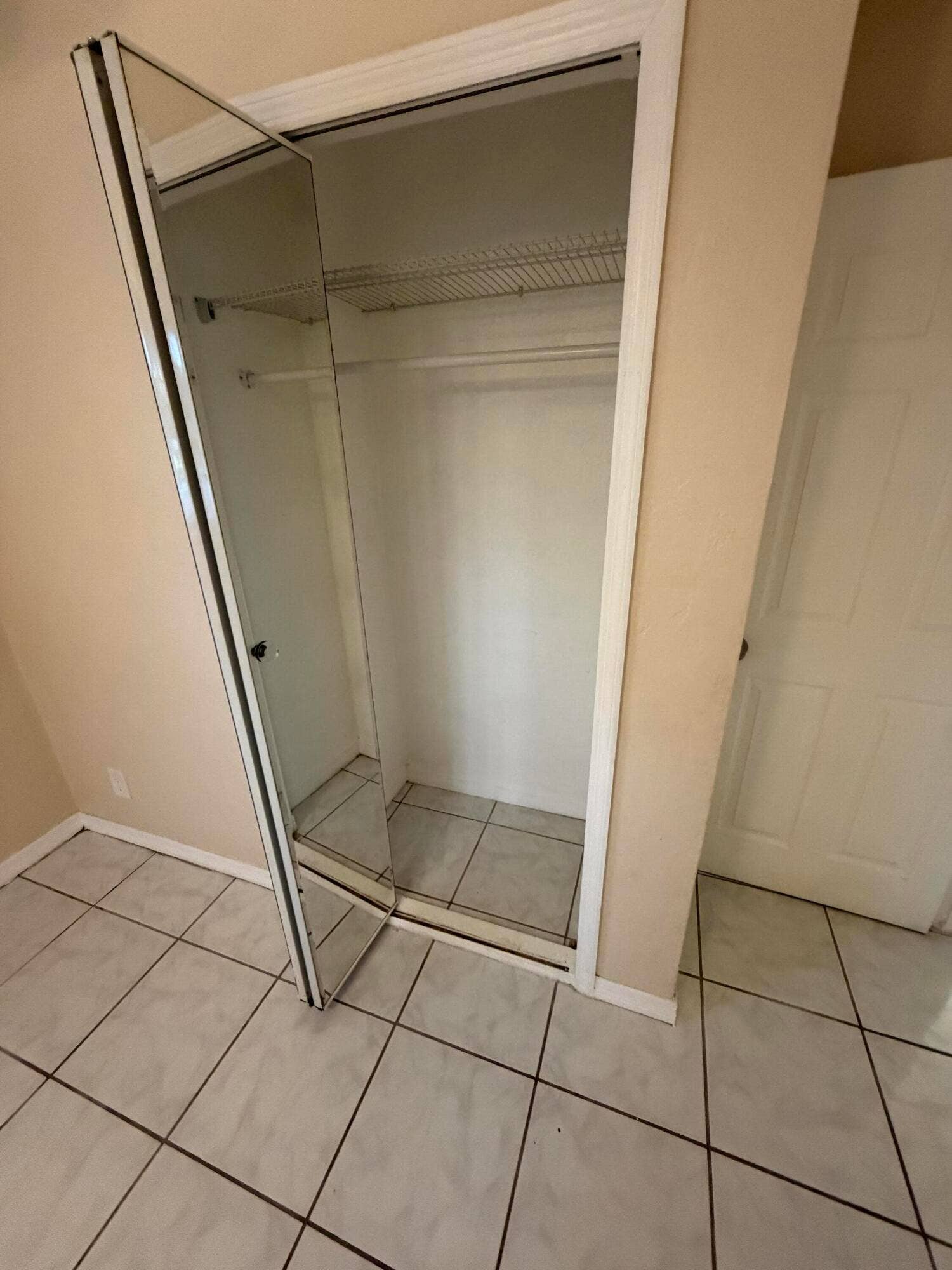 4852 SW 44TH Terrace, Dania Beach, FL 33314 IMG_0227