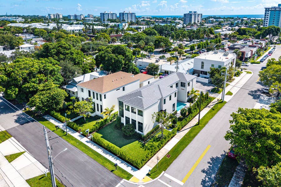 Property photo for 521 SE 4TH Avenue, Delray Beach, FL