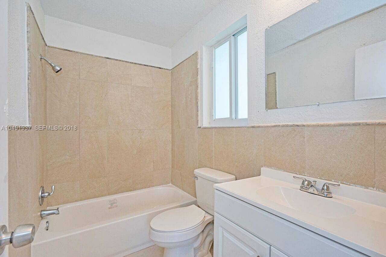 2000 SW 95TH Terrace, Miramar, FL 33025 liz 13