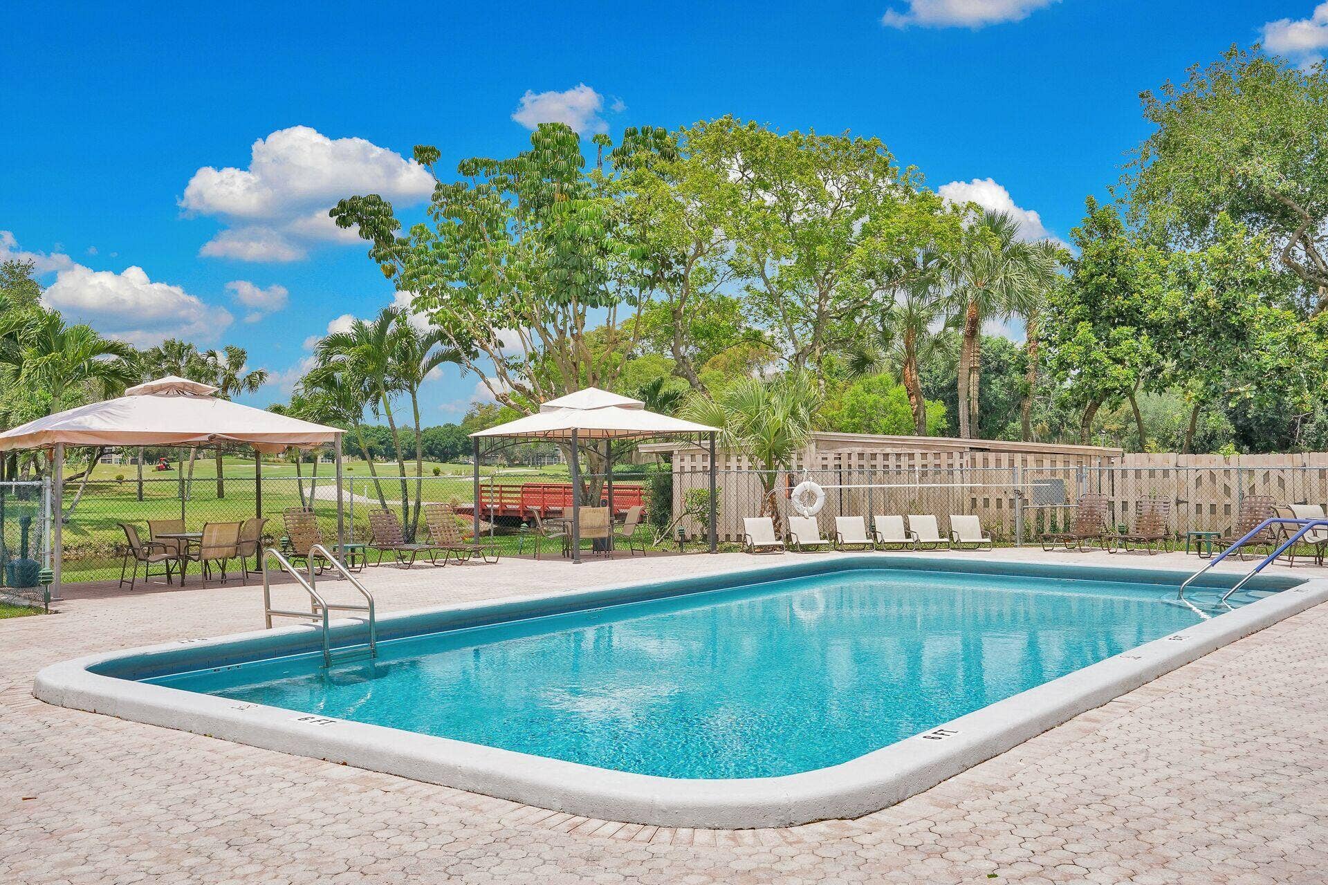 9480 Tangerine Place, #402, Davie, FL 33324 TANG POOL 1