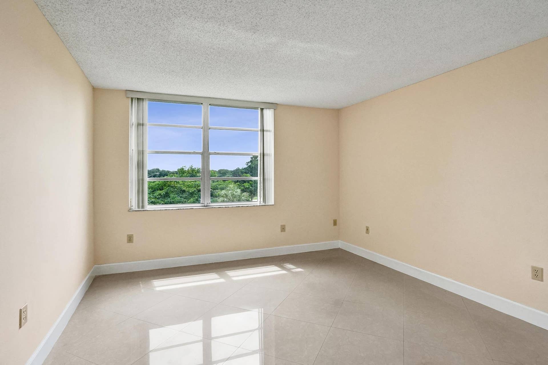 9480 Tangerine Place, #402, Davie, FL 33324 2ND BEDROOM