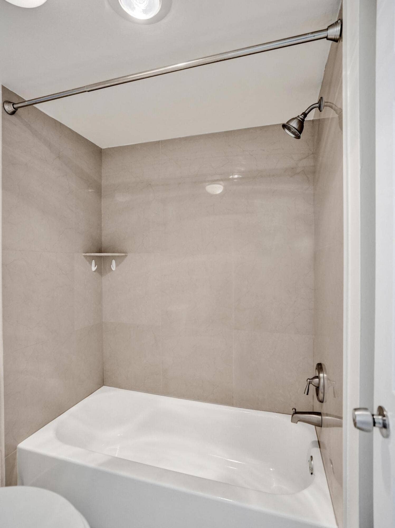 9480 Tangerine Place, #402, Davie, FL 33324 MASTER