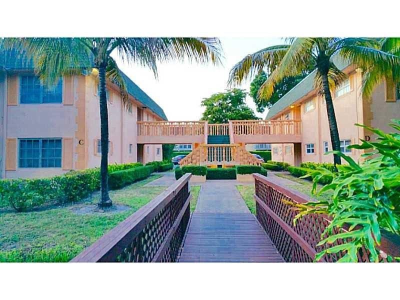 Property photo for 760 SE 2nd Avenue, Deerfield Beach, FL