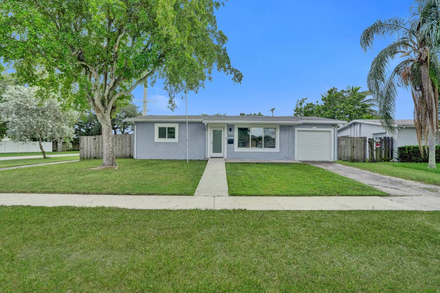 Property photo for 6400 PARK Street, Hollywood, FL
