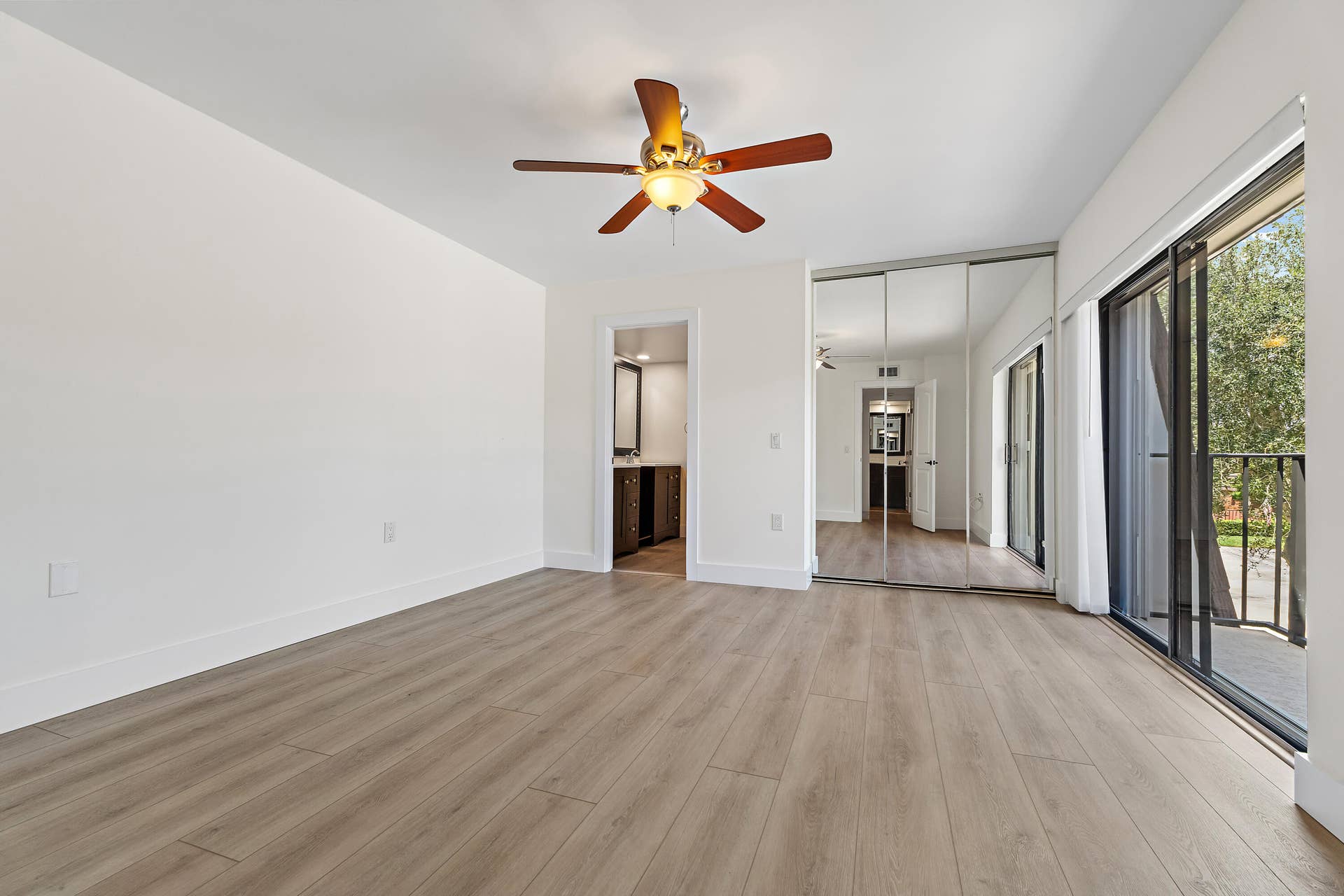 1221 12TH Court, Jupiter, Jupiter, FL 33477 027-122112thCt-Jupiter-FULL