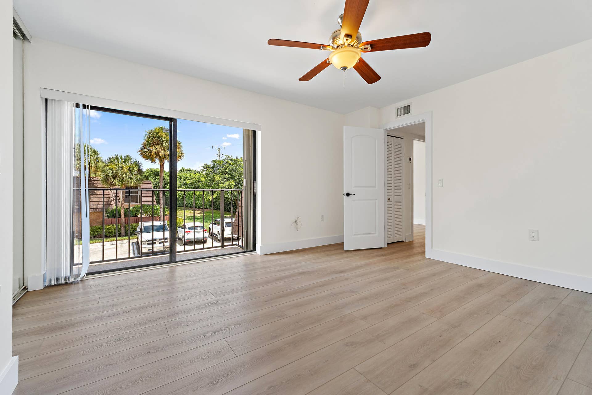 1221 12TH Court, Jupiter, Jupiter, FL 33477 029-122112thCt-Jupiter-FULL