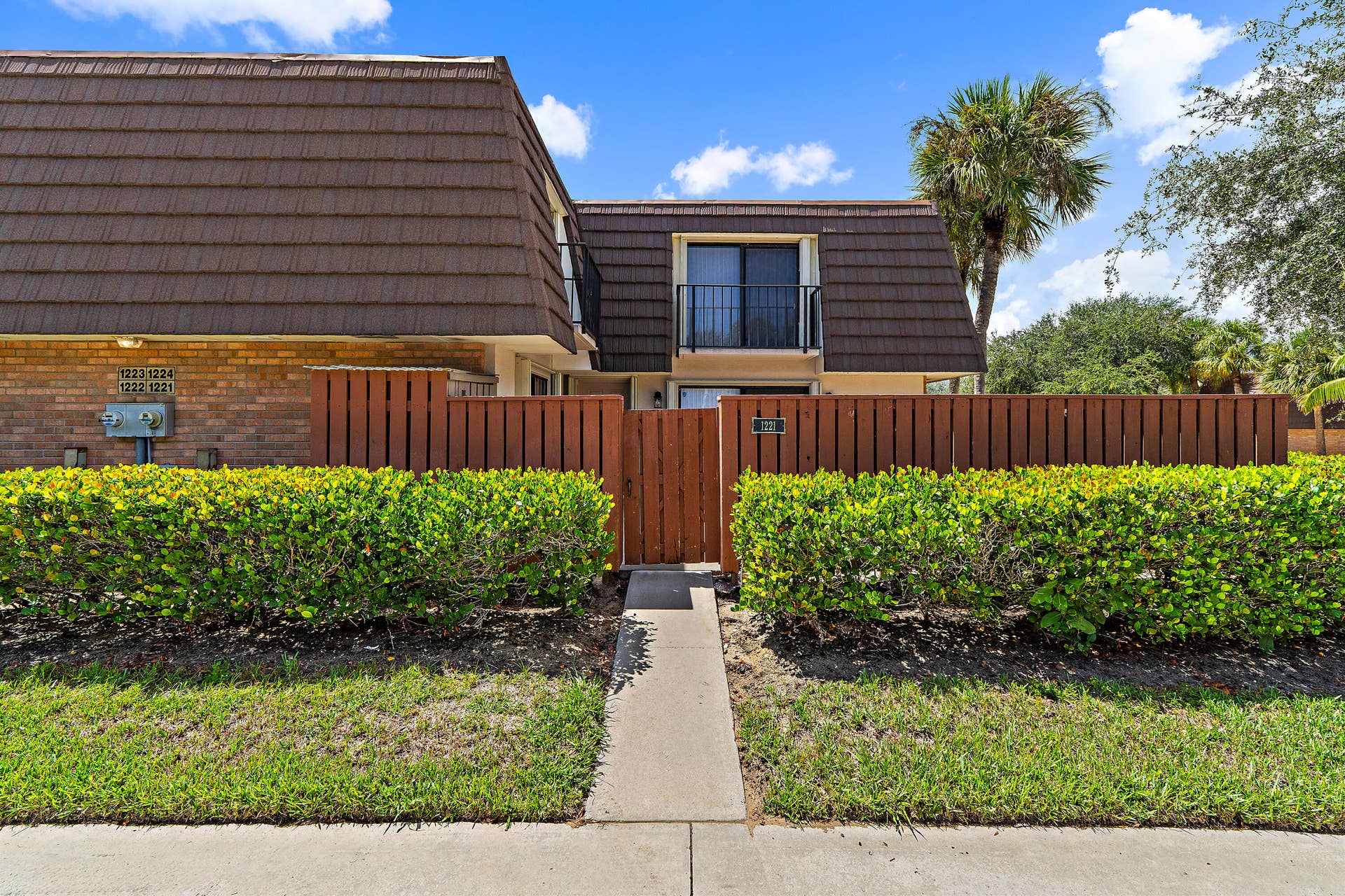 1221 12TH Court, Jupiter, Jupiter, FL 33477 004-122112thCt-Jupiter-FULL