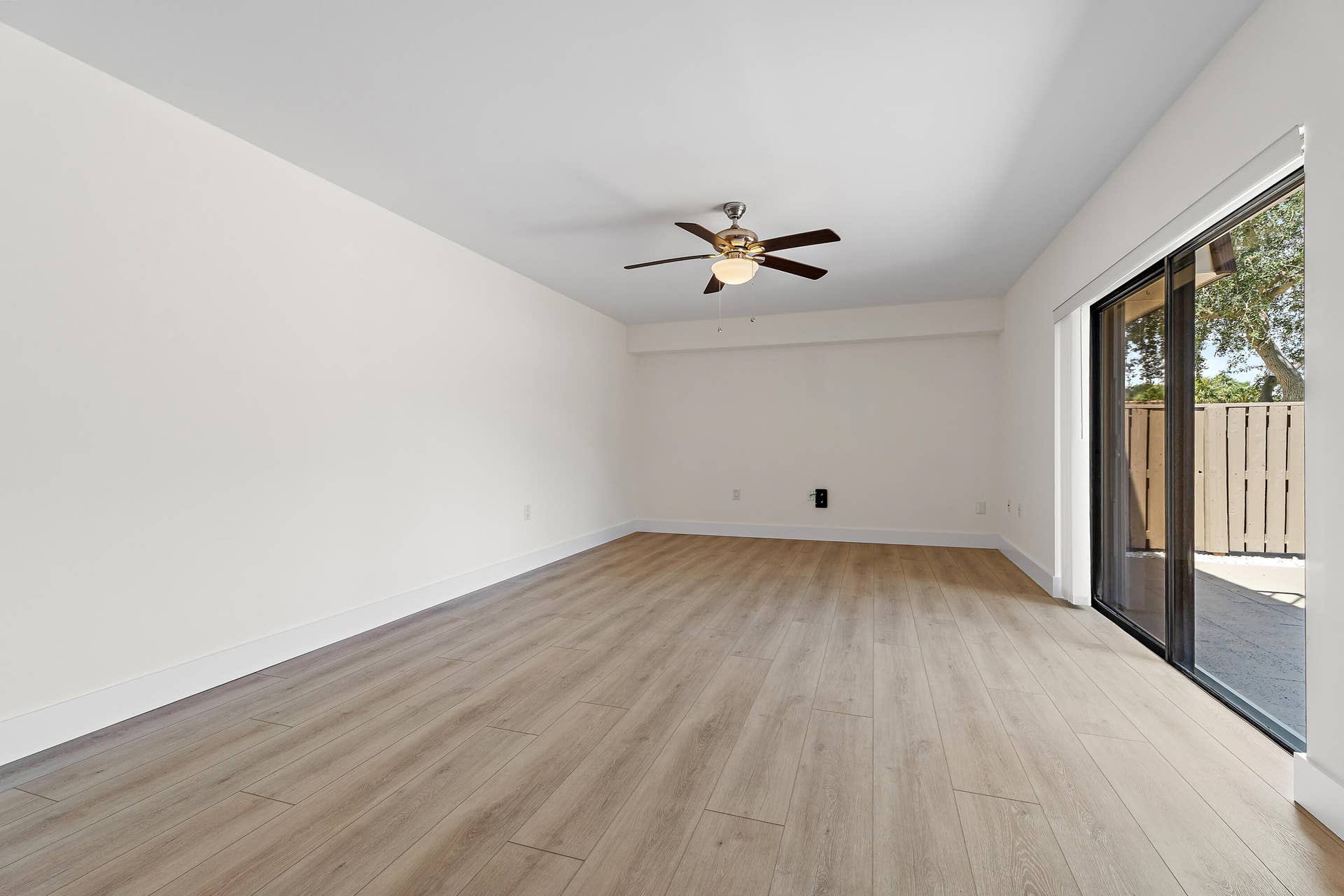 1221 12TH Court, Jupiter, Jupiter, FL 33477 012-122112thCt-Jupiter-FULL