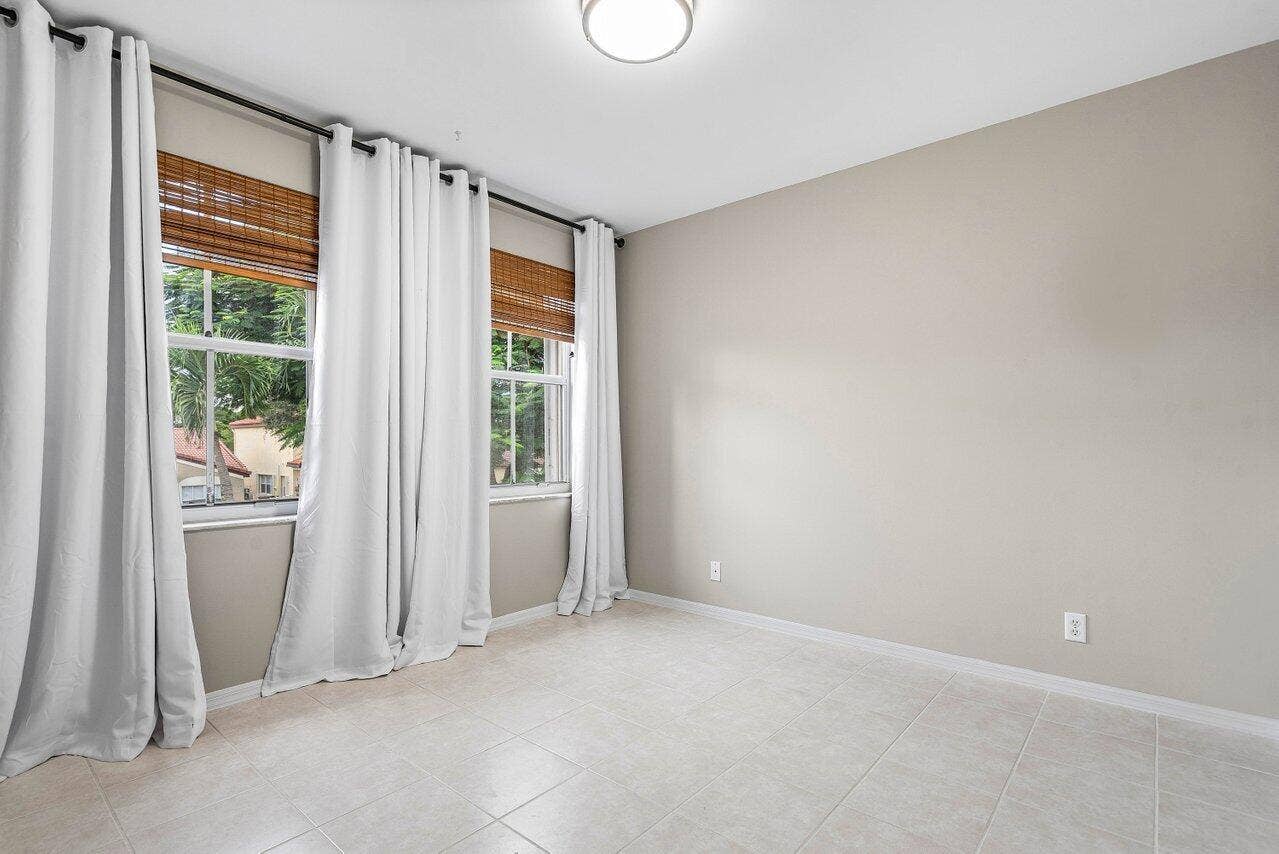 4303 NW 1ST Drive, Deerfield Beach, FL 33442 021-4303Northwest1stDrive-DeerfieldBeach