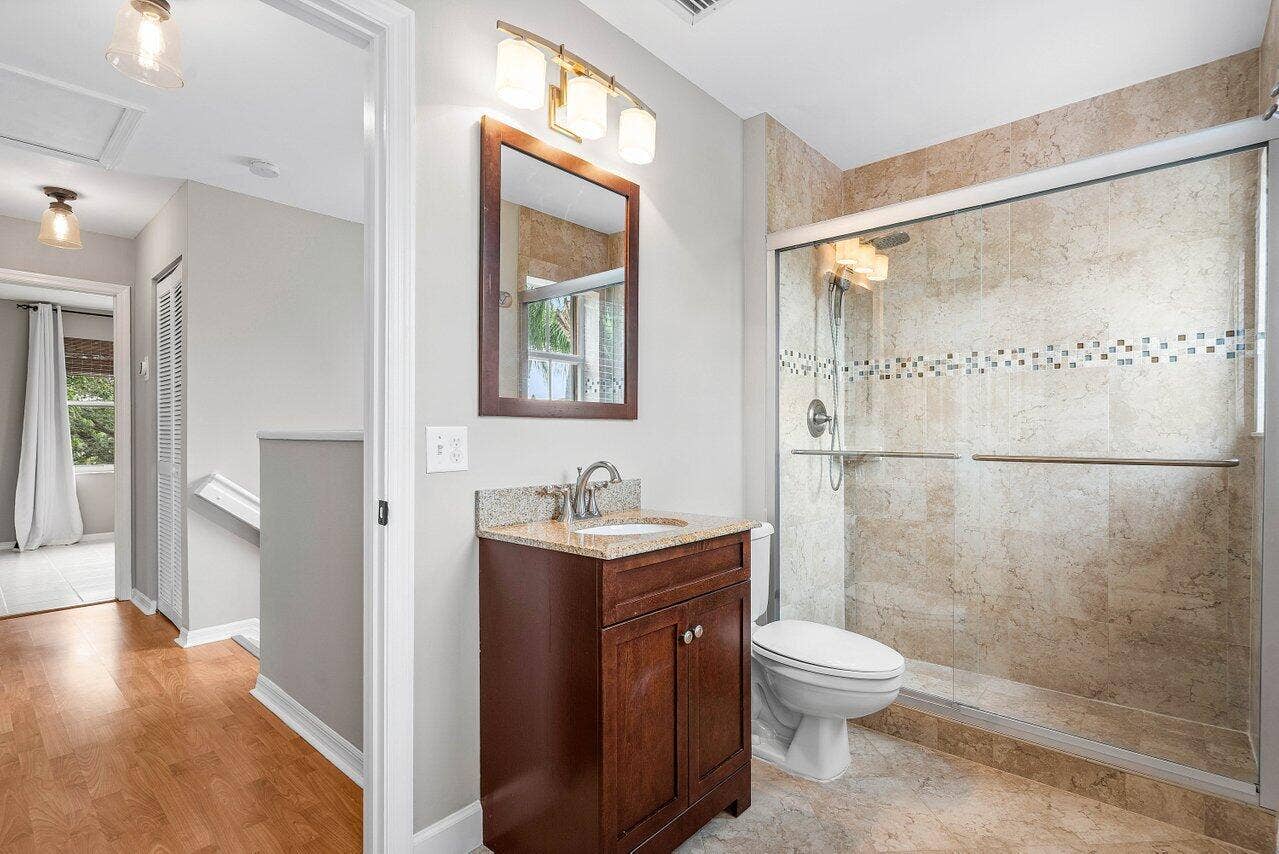 4303 NW 1ST Drive, Deerfield Beach, FL 33442 020-4303Northwest1stDrive-DeerfieldBeach