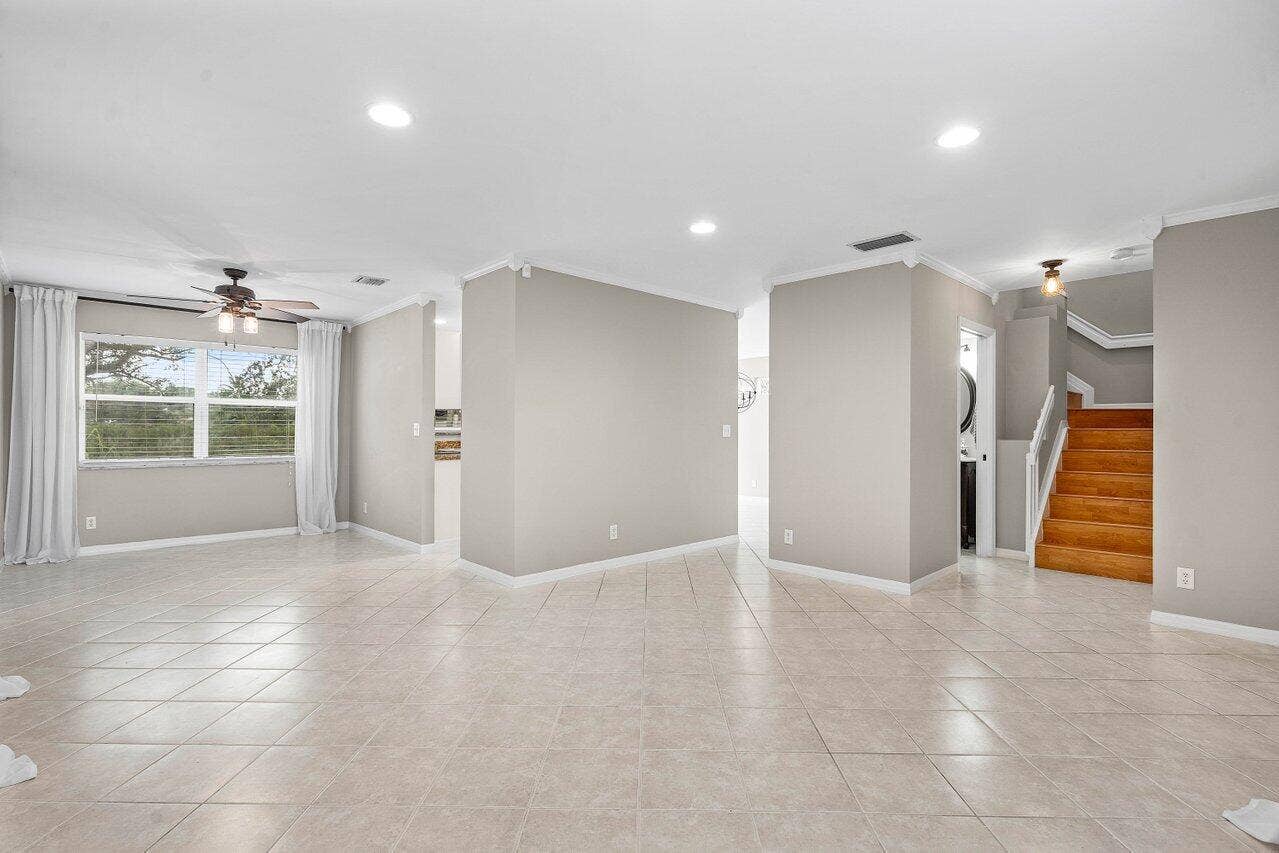 4303 NW 1ST Drive, Deerfield Beach, FL 33442 005-4303Northwest1stDrive-DeerfieldBeach