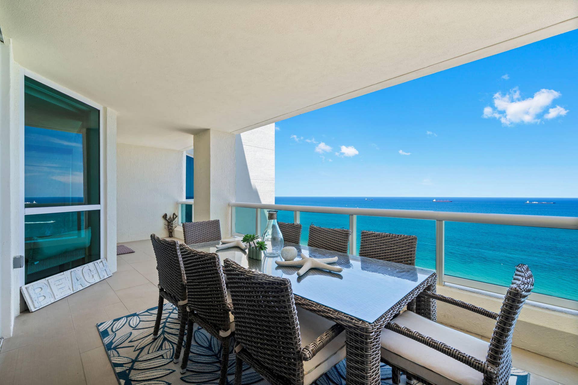101 S FORT LAUDERDALE BEACH Boulevard, #2303, Fort Lauderdale, FL 33316 33-web-or-mls-A7R01802 copy