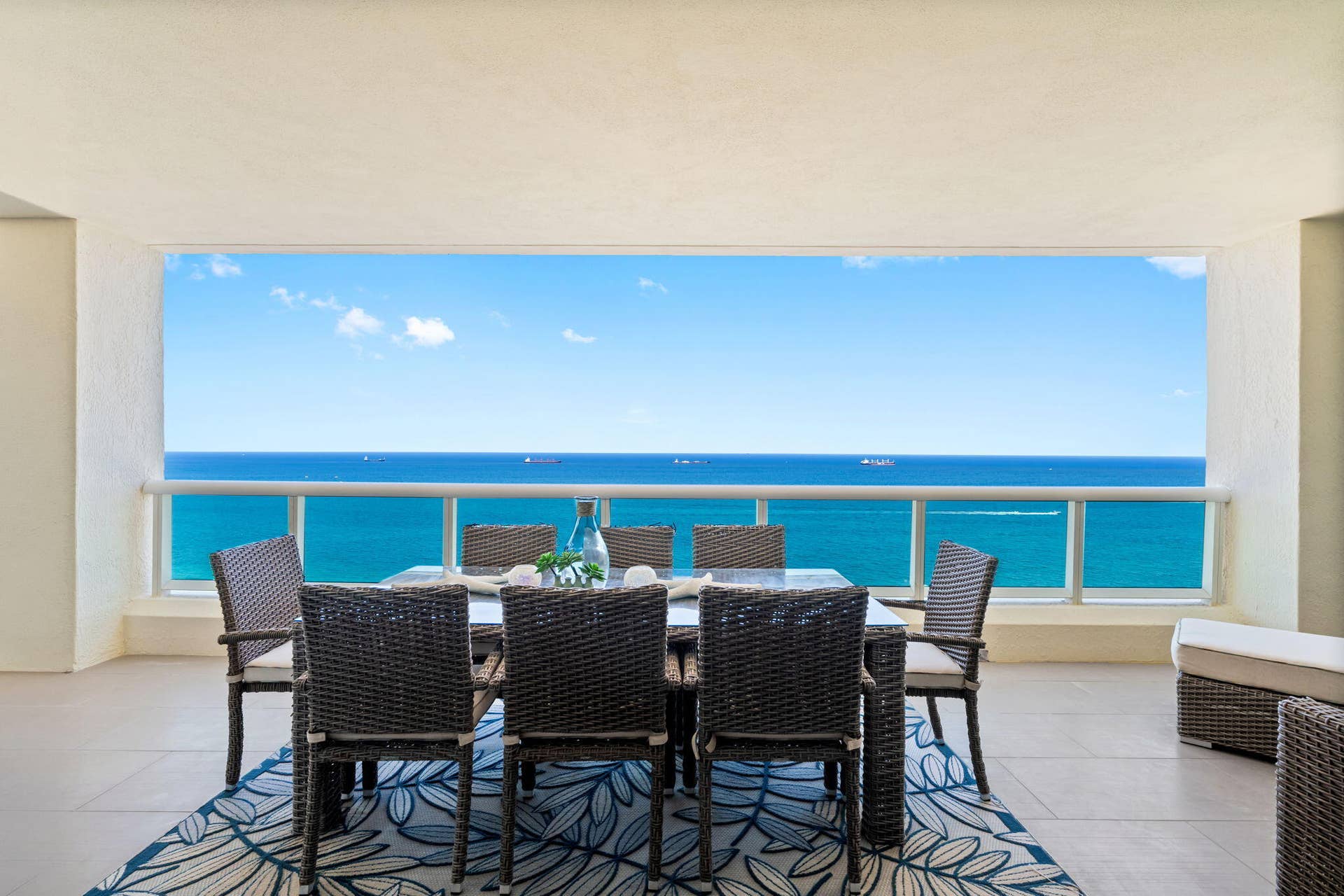 101 S FORT LAUDERDALE BEACH Boulevard, #2303, Fort Lauderdale, FL 33316 32-web-or-mls-A7R01787 copy