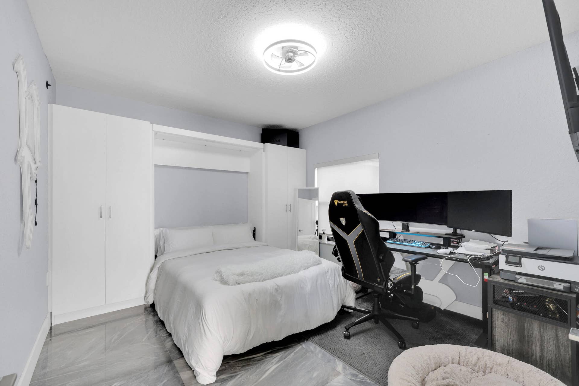 downstairs bedroom/ office