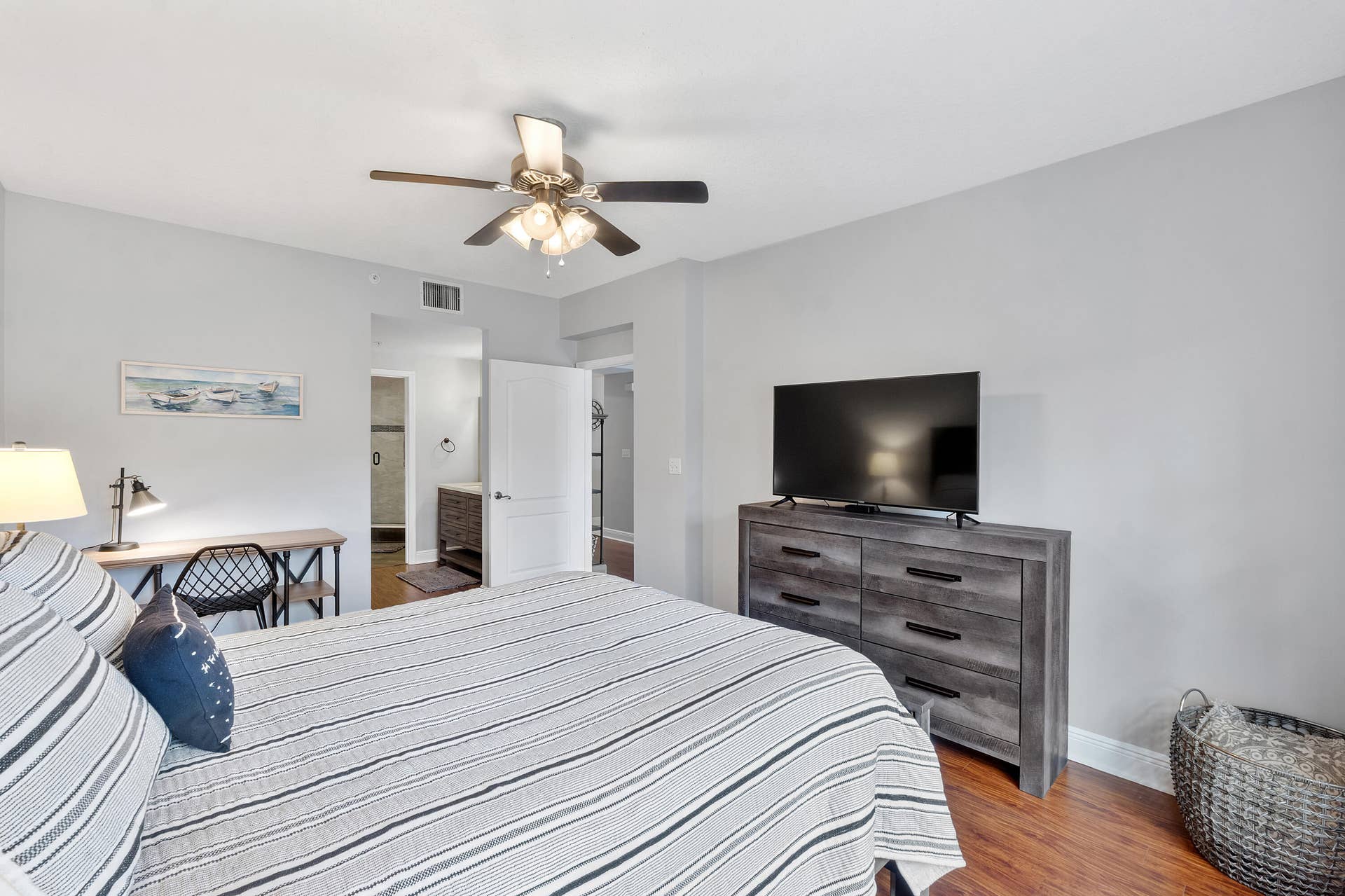 800 Uno Lago Drive, #204, Juno Beach, FL 33408 Master Bedroom 2