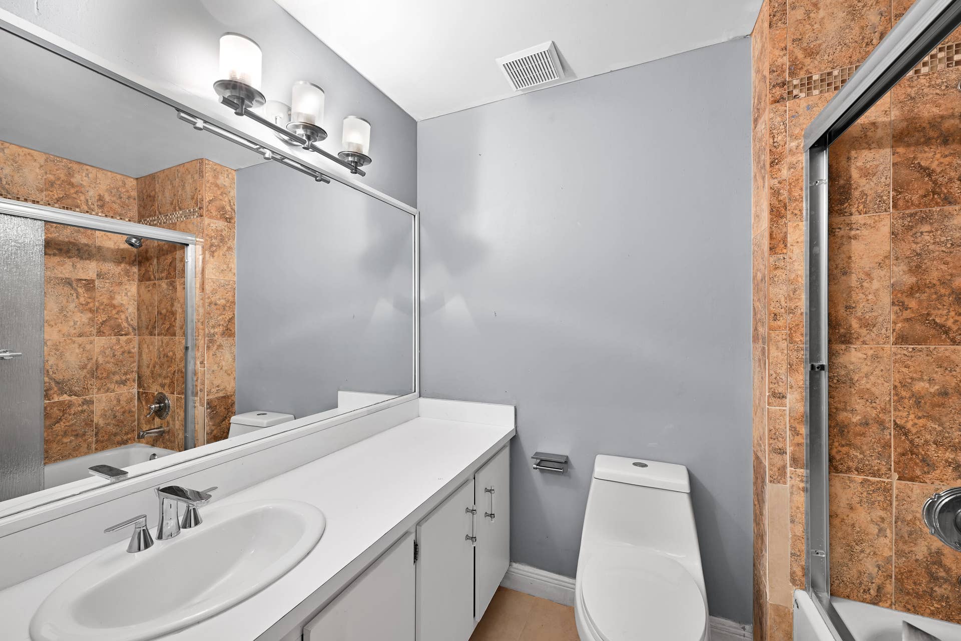 12152 NW 36th Place, Sunrise, FL 33323 12152 NW 36th Place Sunrise 00037