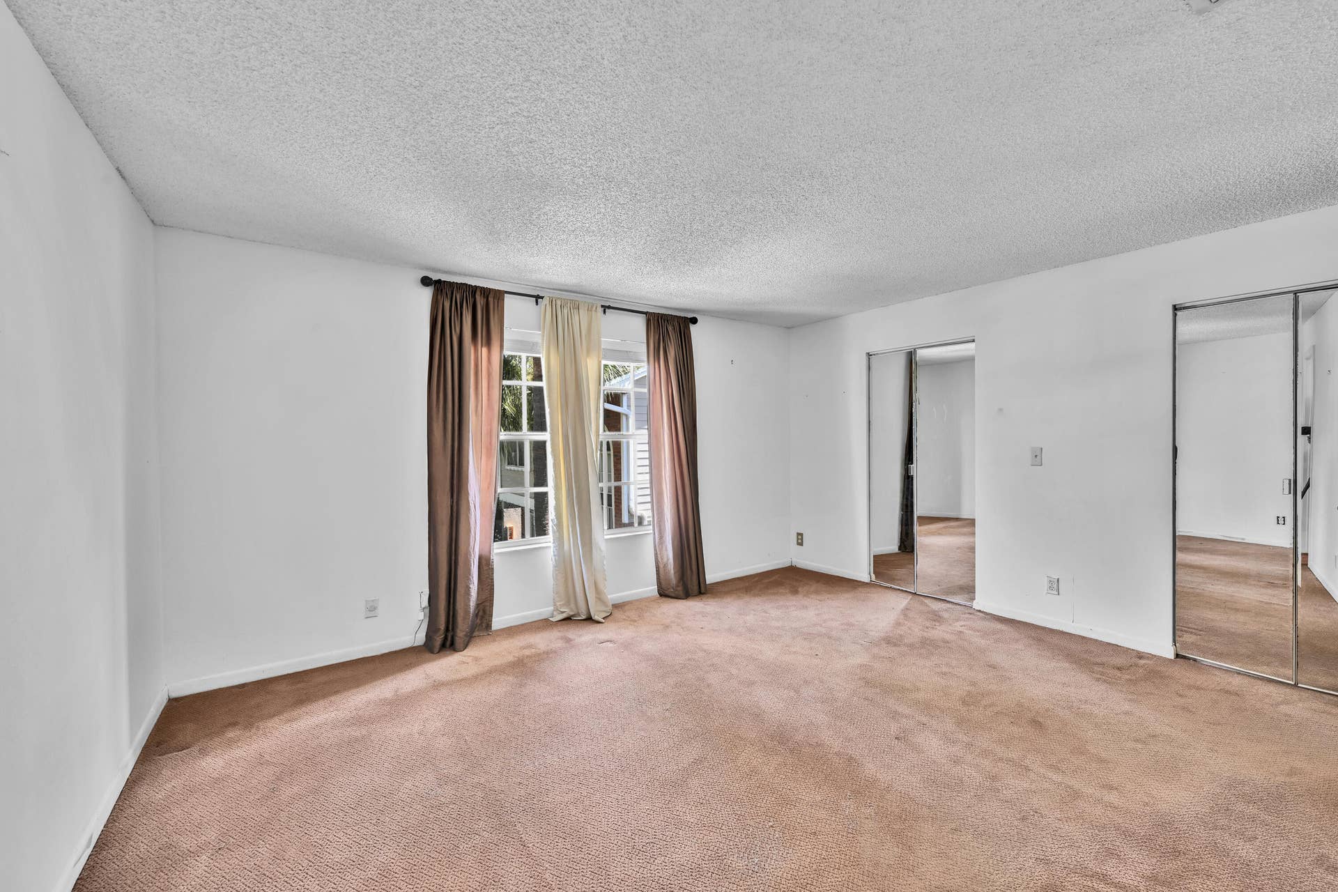 12152 NW 36th Place, Sunrise, FL 33323 12152 NW 36th Place Sunrise 00034