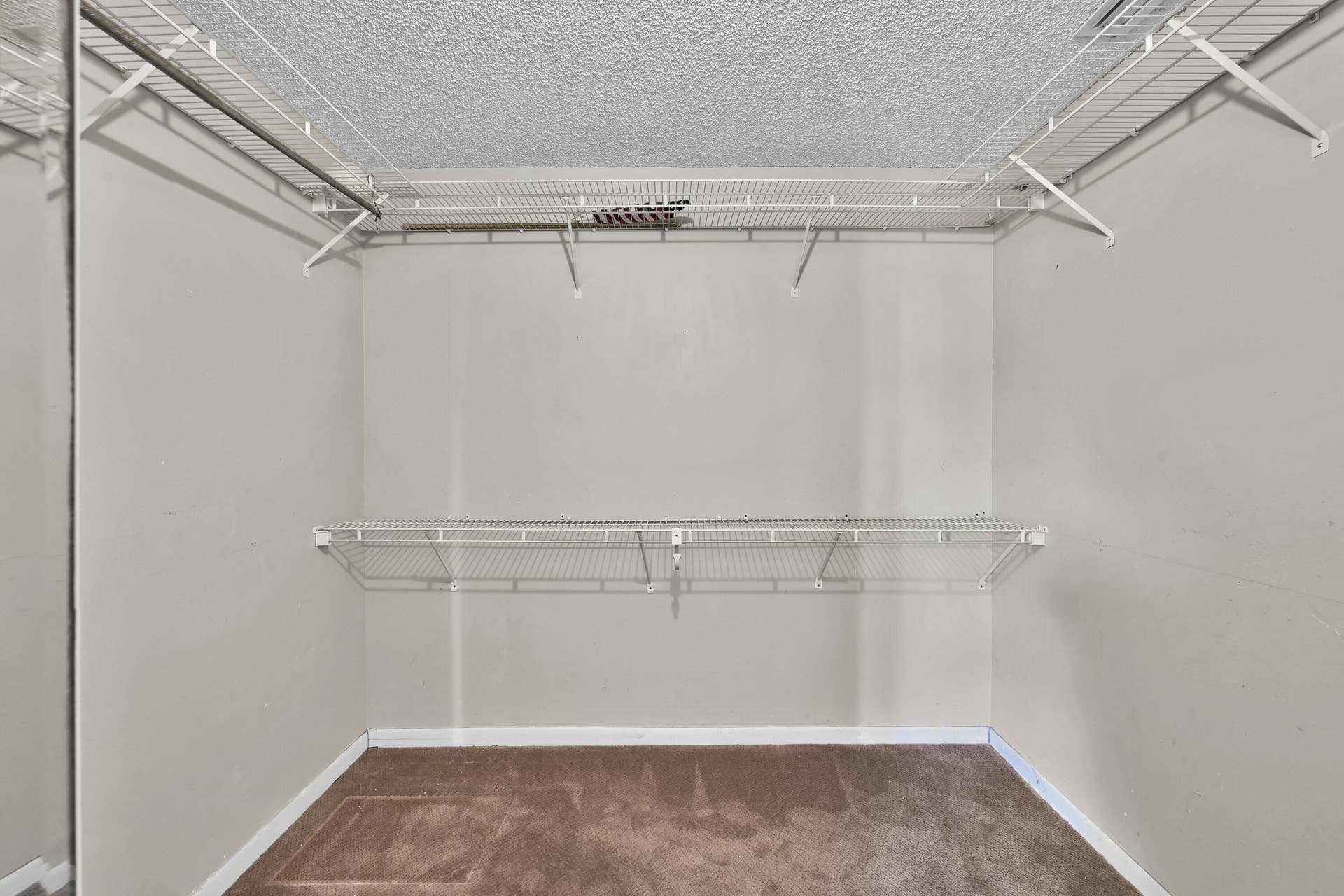 12152 NW 36th Place, Sunrise, FL 33323 12152 NW 36th Place Sunrise 00036